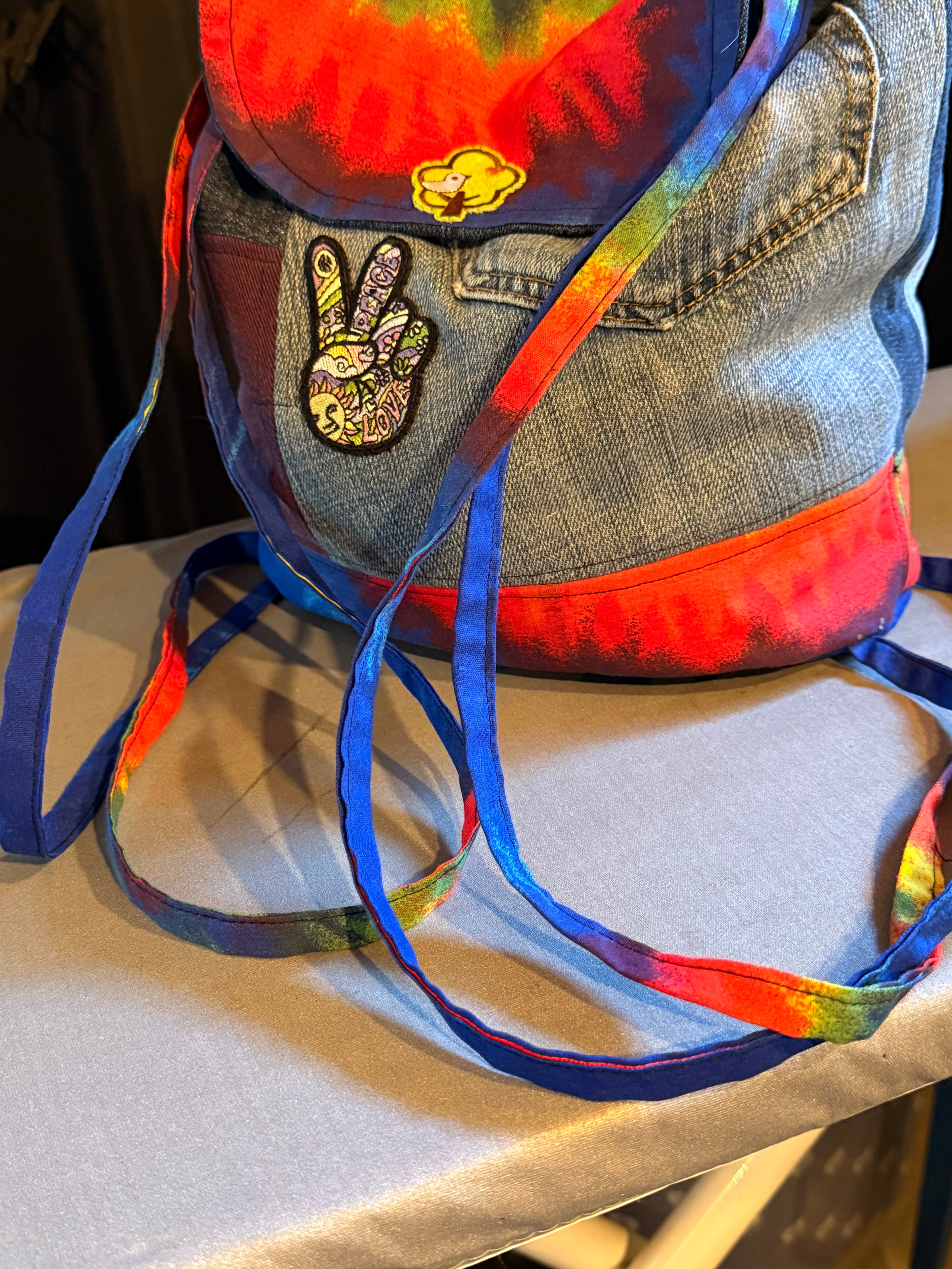 Groovy string backpack