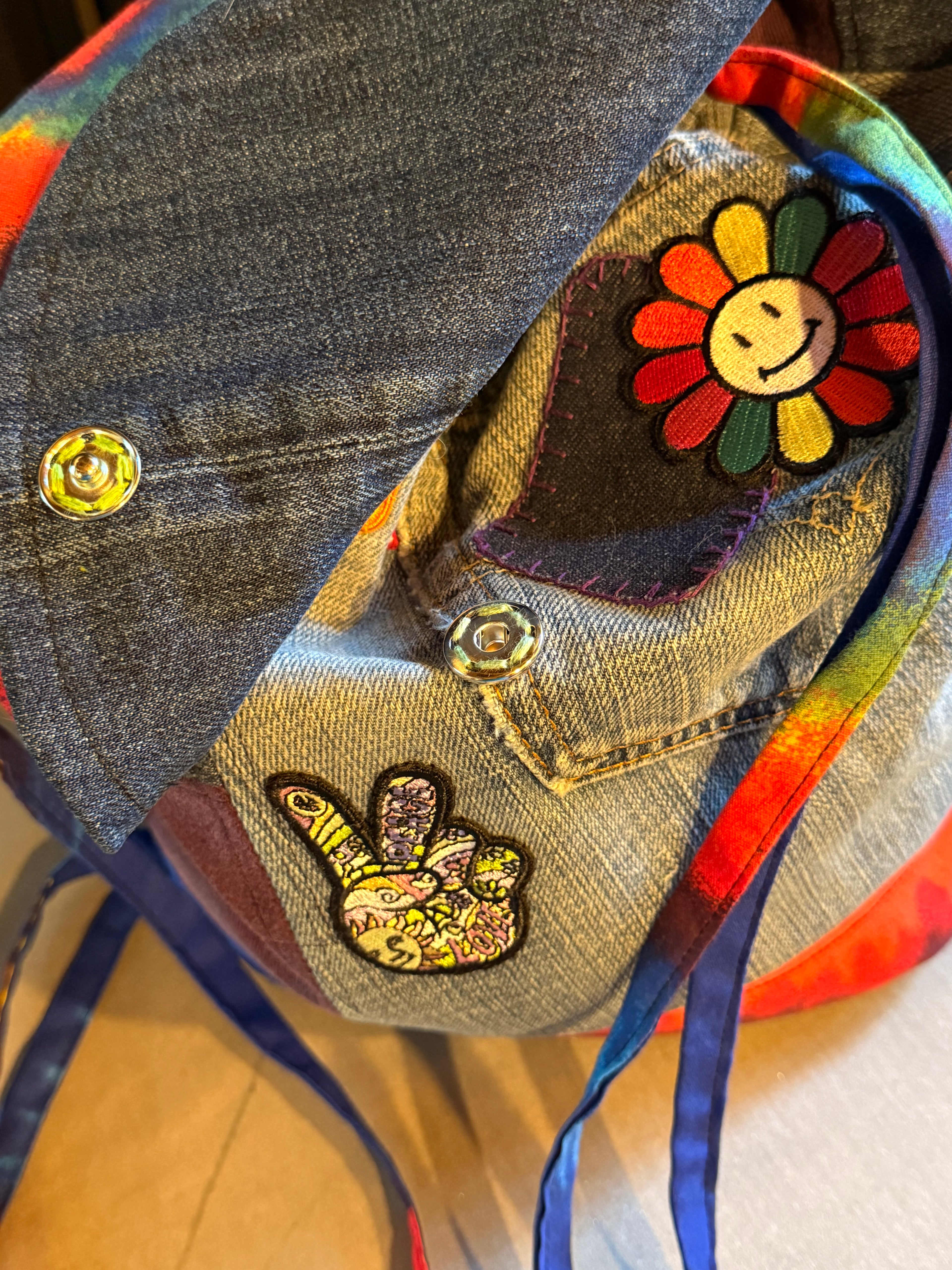 Groovy string backpack