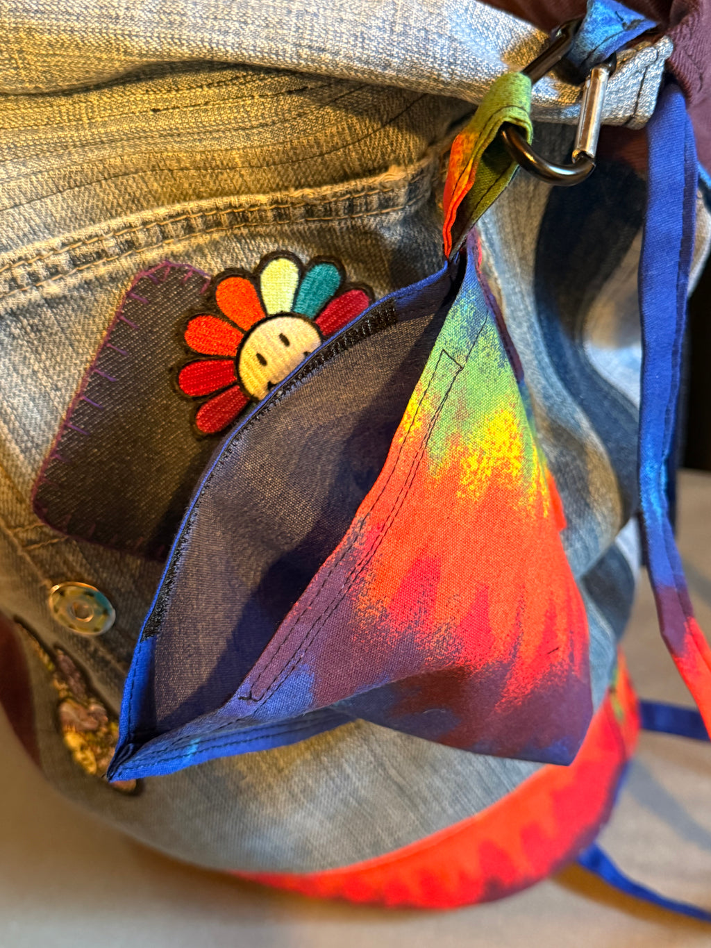 Groovy string backpack