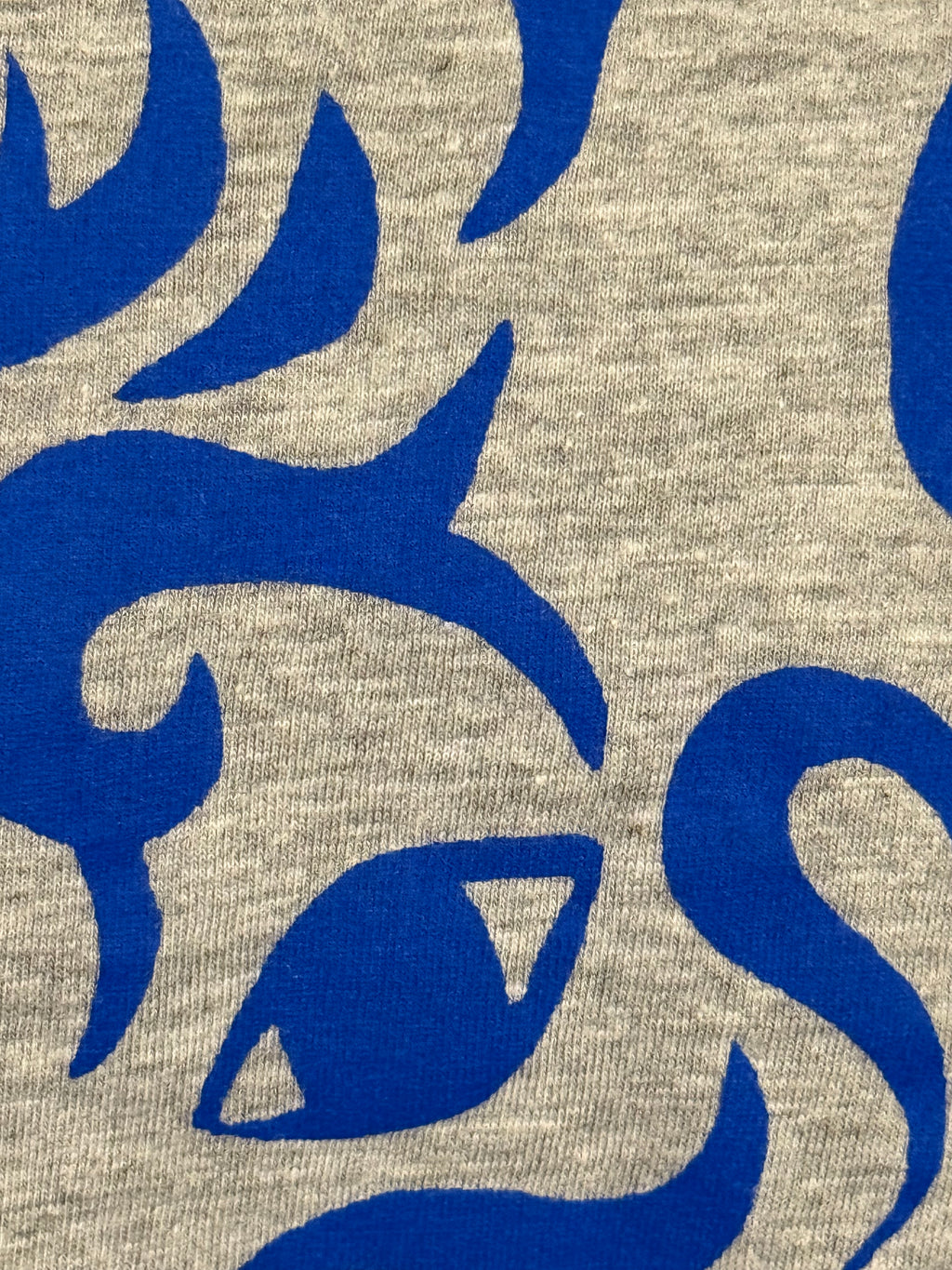 blue wolf print T-shhirt