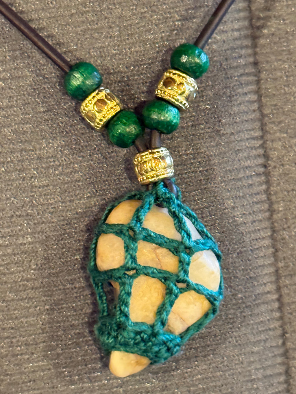 natural grounding stone necklace