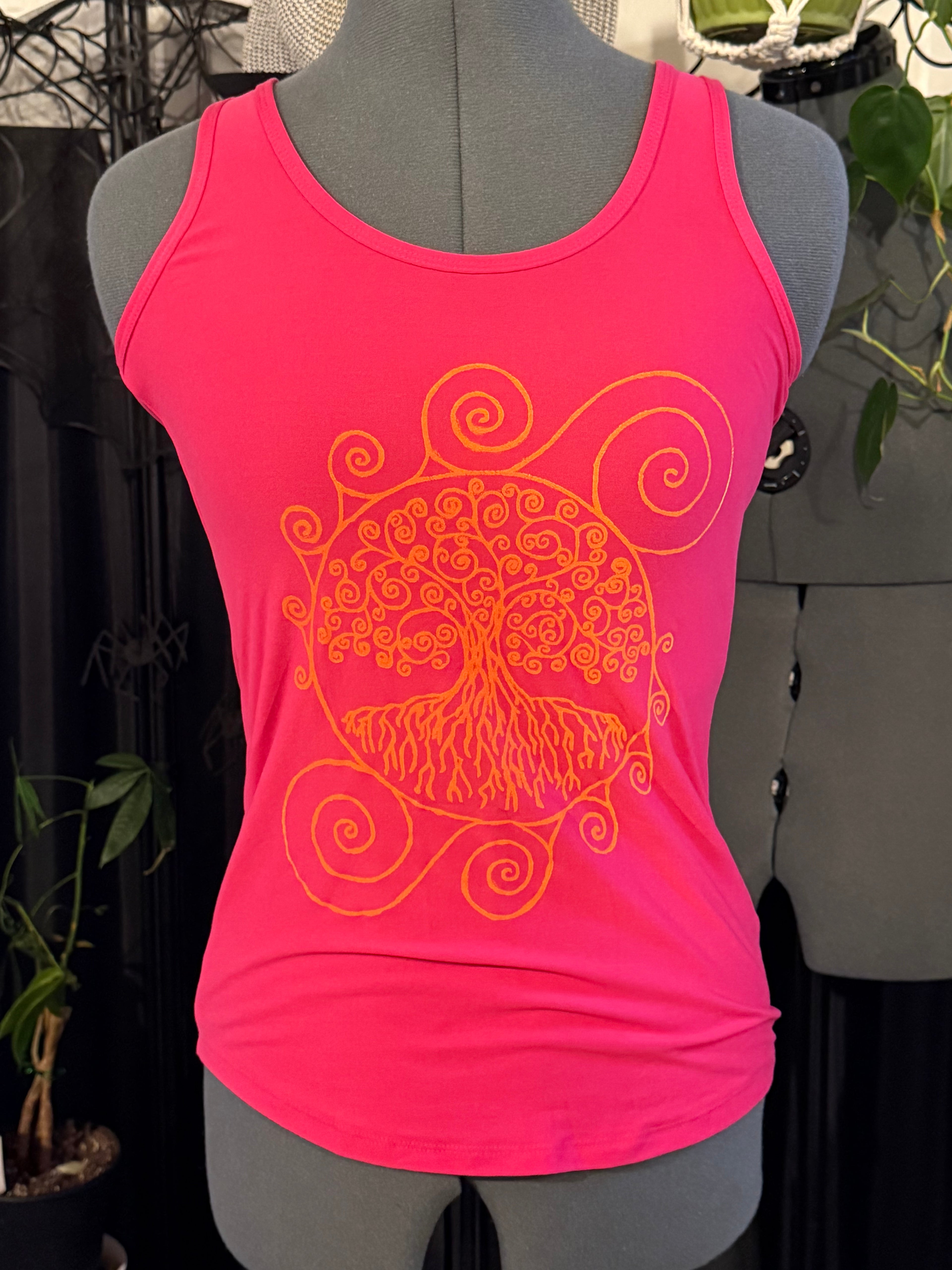 magenta pink world tree tank