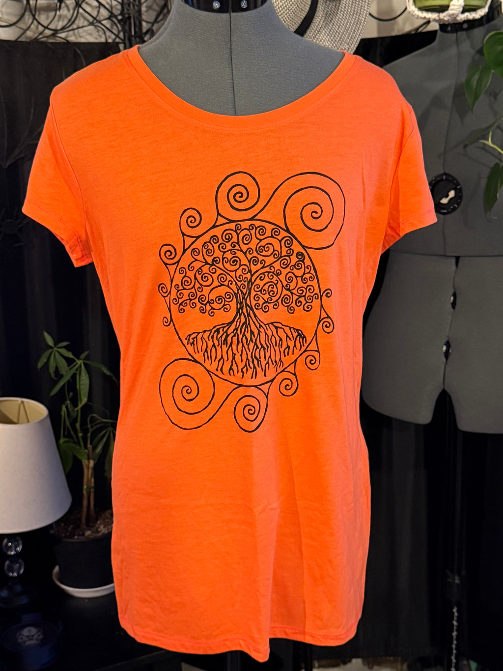 women's XL orange tree of life shirt