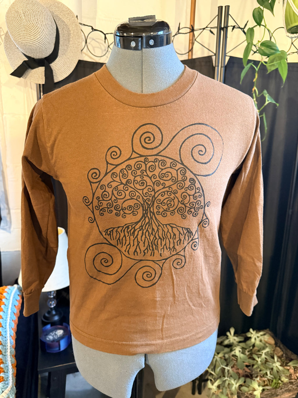 kids long sleeve shirt worlds tree