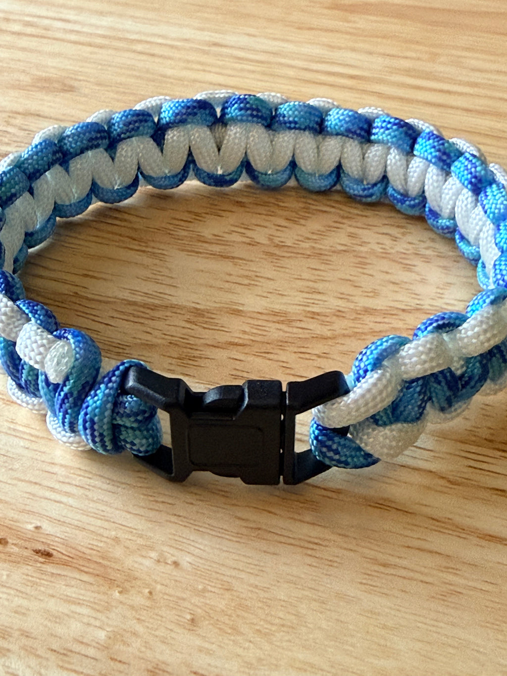 white & light blue/purple paracord bracelet 9.5 inches
