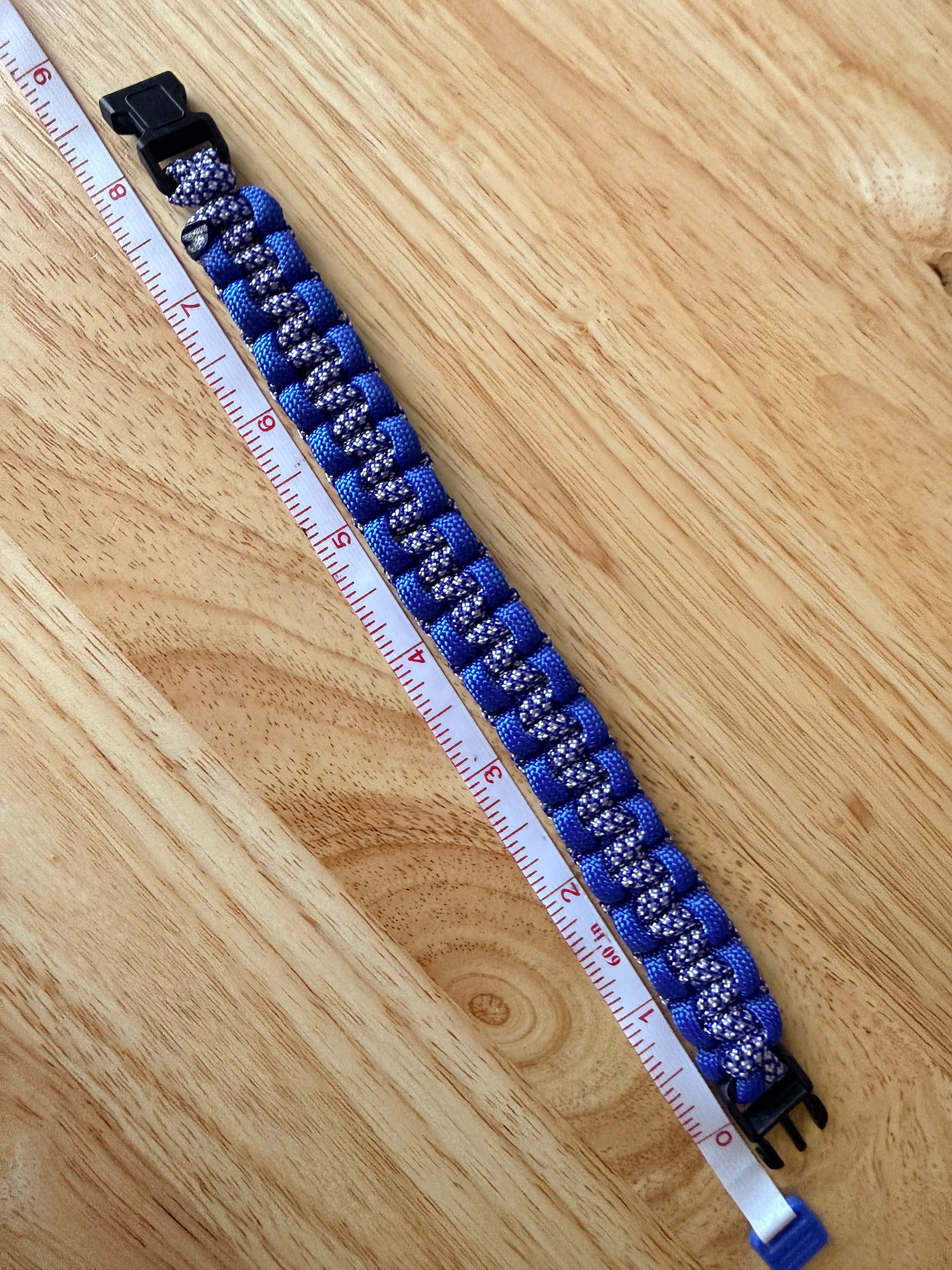 blue & white paracord bracelet