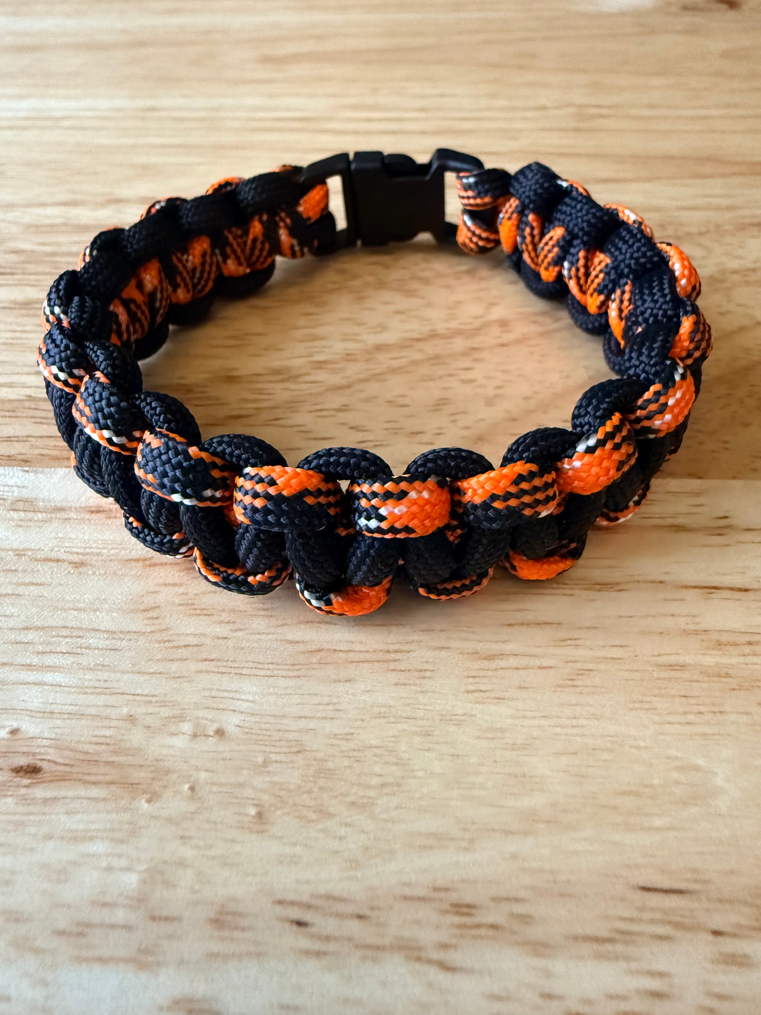 black & orange paracord bracelet