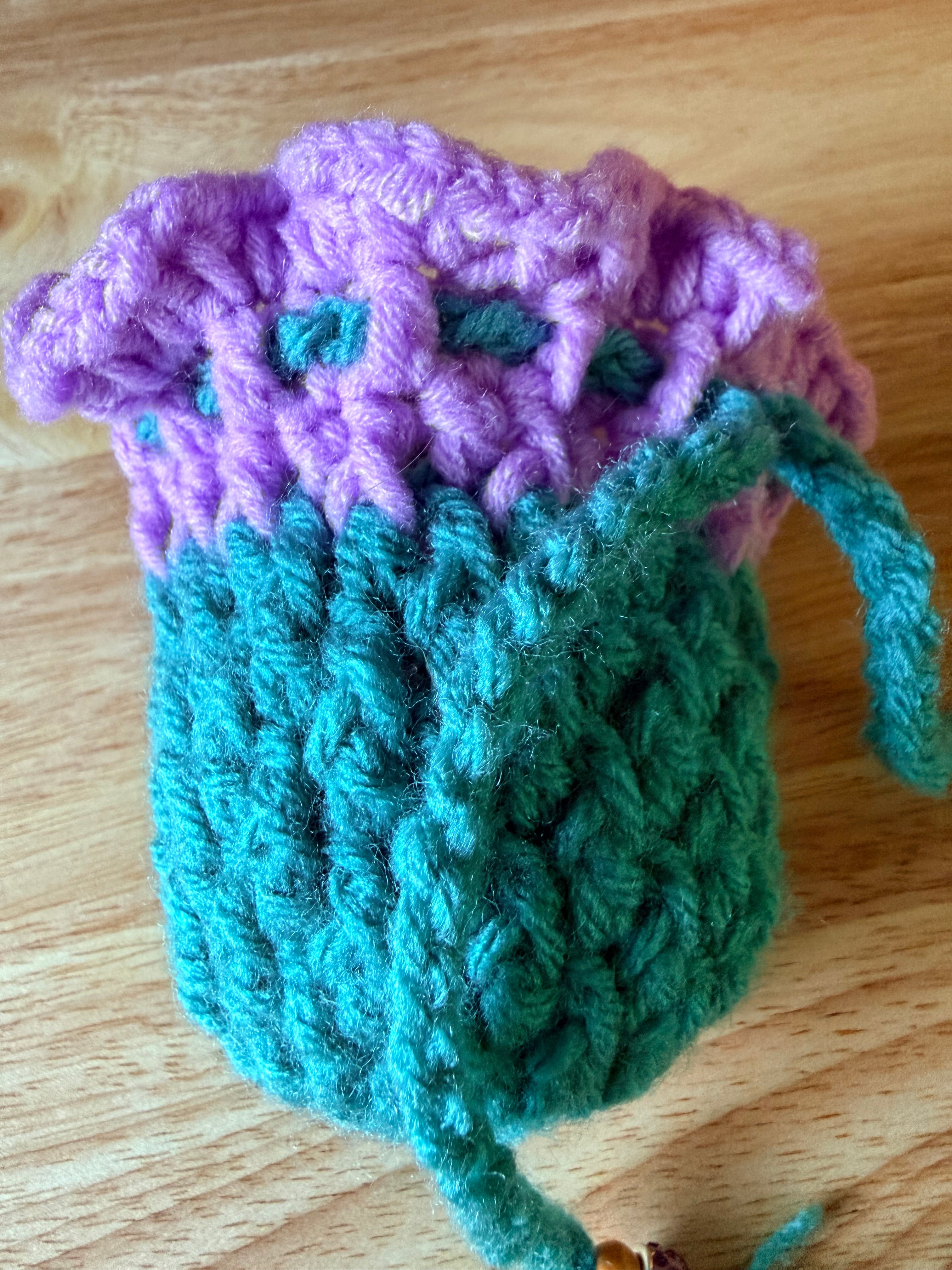 teal & lavender dice bag with dice