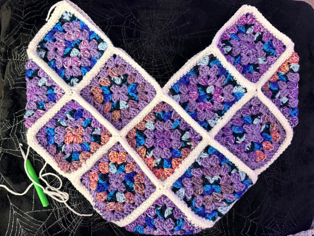 Blue, Purple & White carryall bag