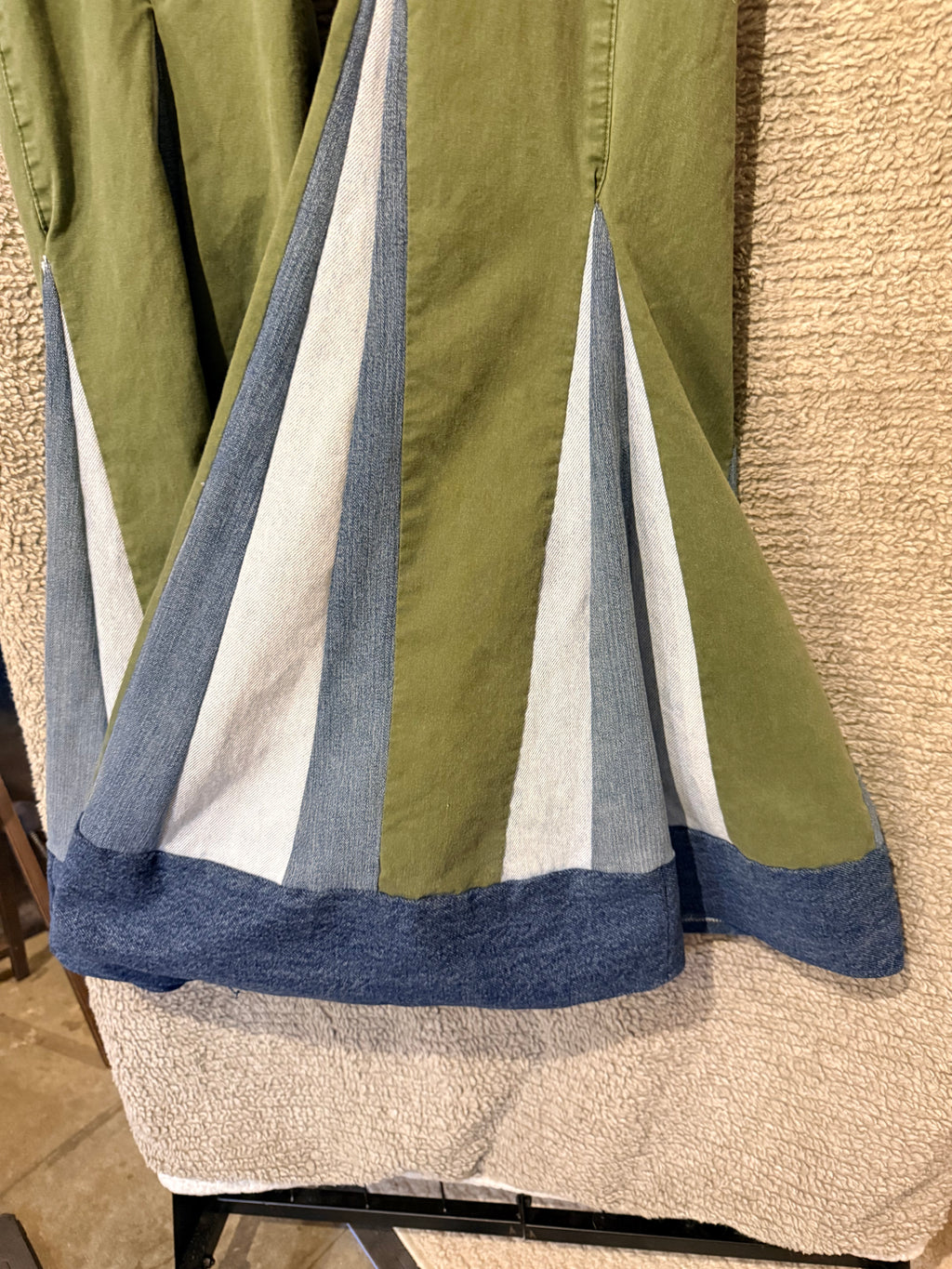 green jeans bell bottoms